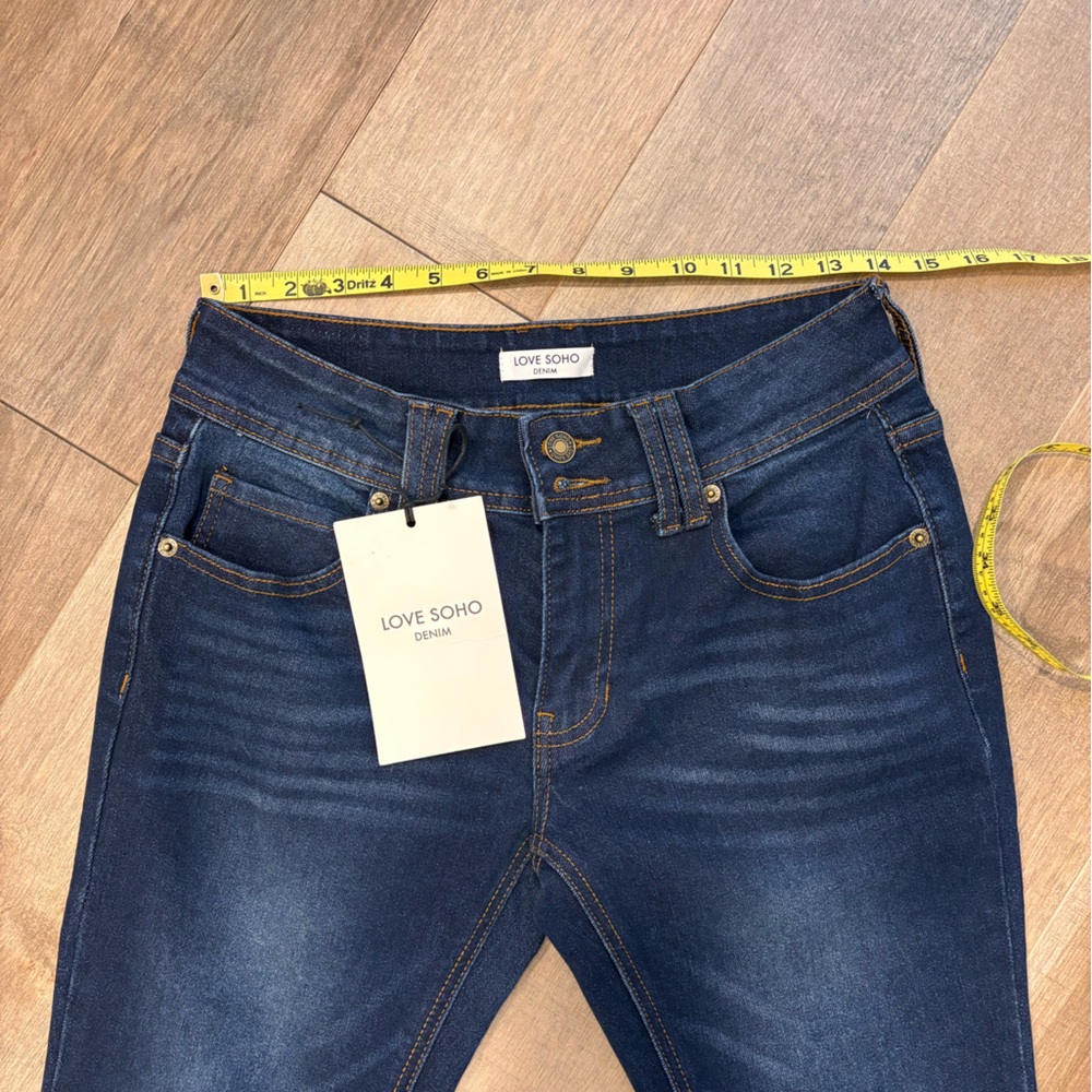 Love SoHo Size 9 Bootcut Low Rise Jeans - Picture 8 of 8
